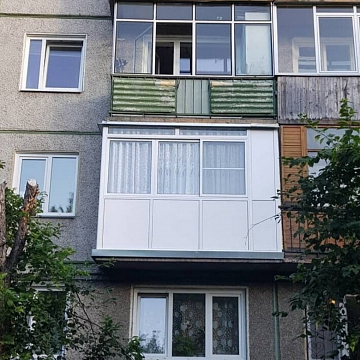 Алюминиевое холодное остекление балкона